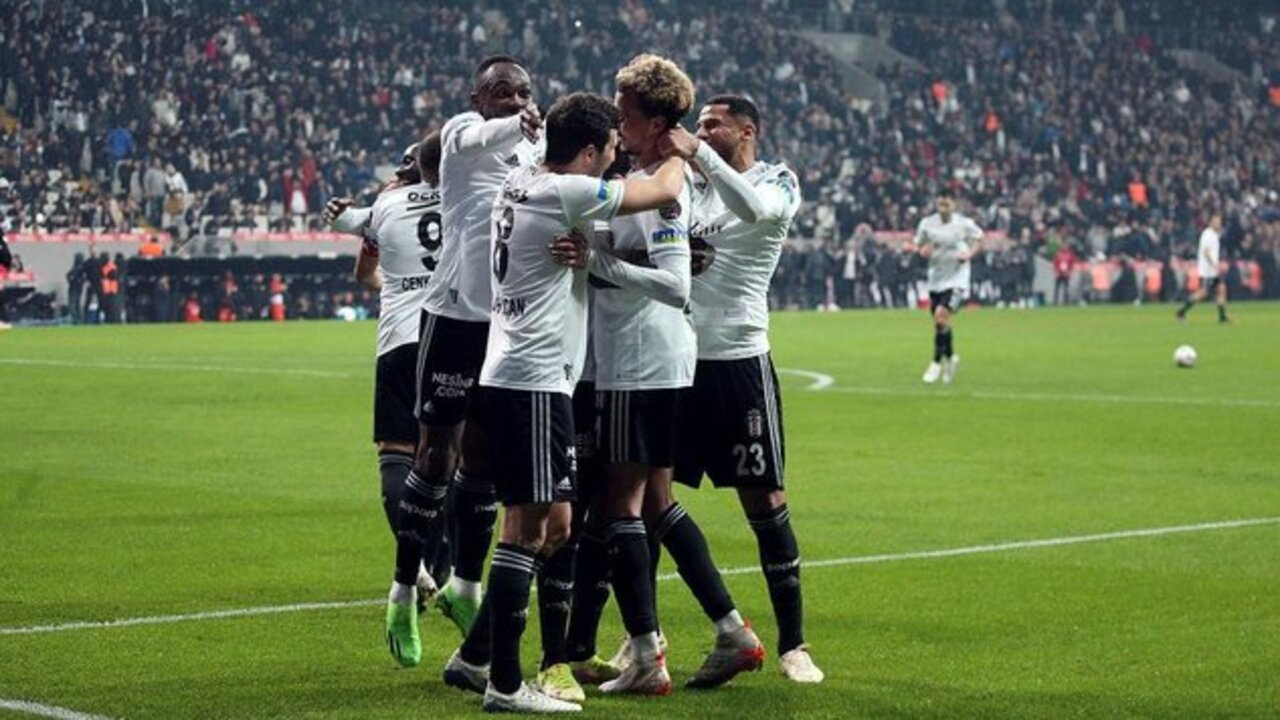 Beşiktaş 3 - 0 Alanyaspor | Maçın geniş özeti...