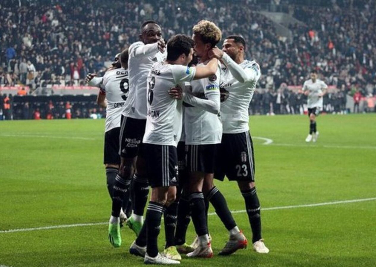 Beşiktaş 3 - 0 Alanyaspor | Maçın geniş özeti...