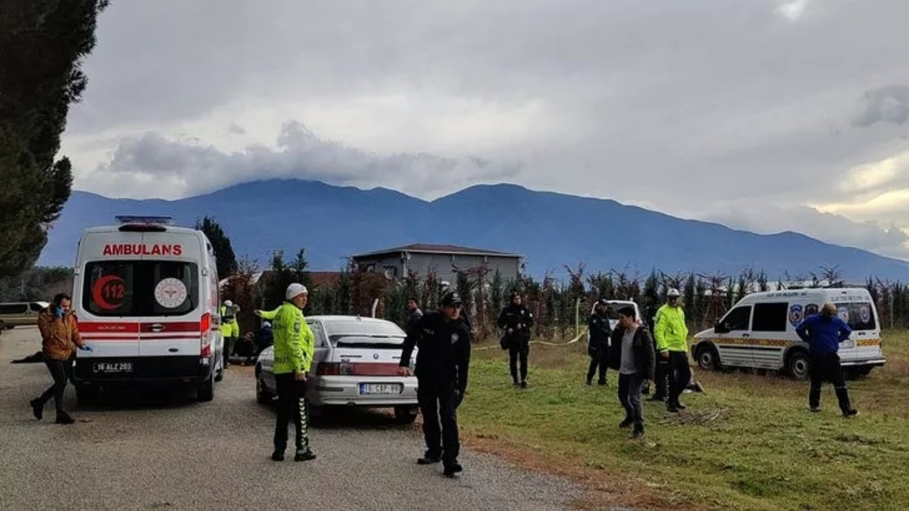 Özel Harekat polisi ailesini katletti! Annesini, ağabeyini ve yengesini çamlık alana çağırıp öldürdü!