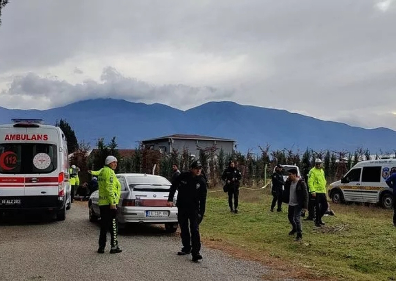 Özel Harekat polisi ailesini katletti! Annesini, ağabeyini ve yengesini çamlık alana çağırıp öldürdü!