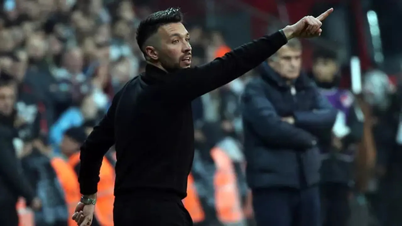 Alanyaspor Teknik Direktörü Francesco Farioli Beşiktaş mağlubiyeti sonrası konuştu: Türk futbolu gerçek değerini görmüyor...