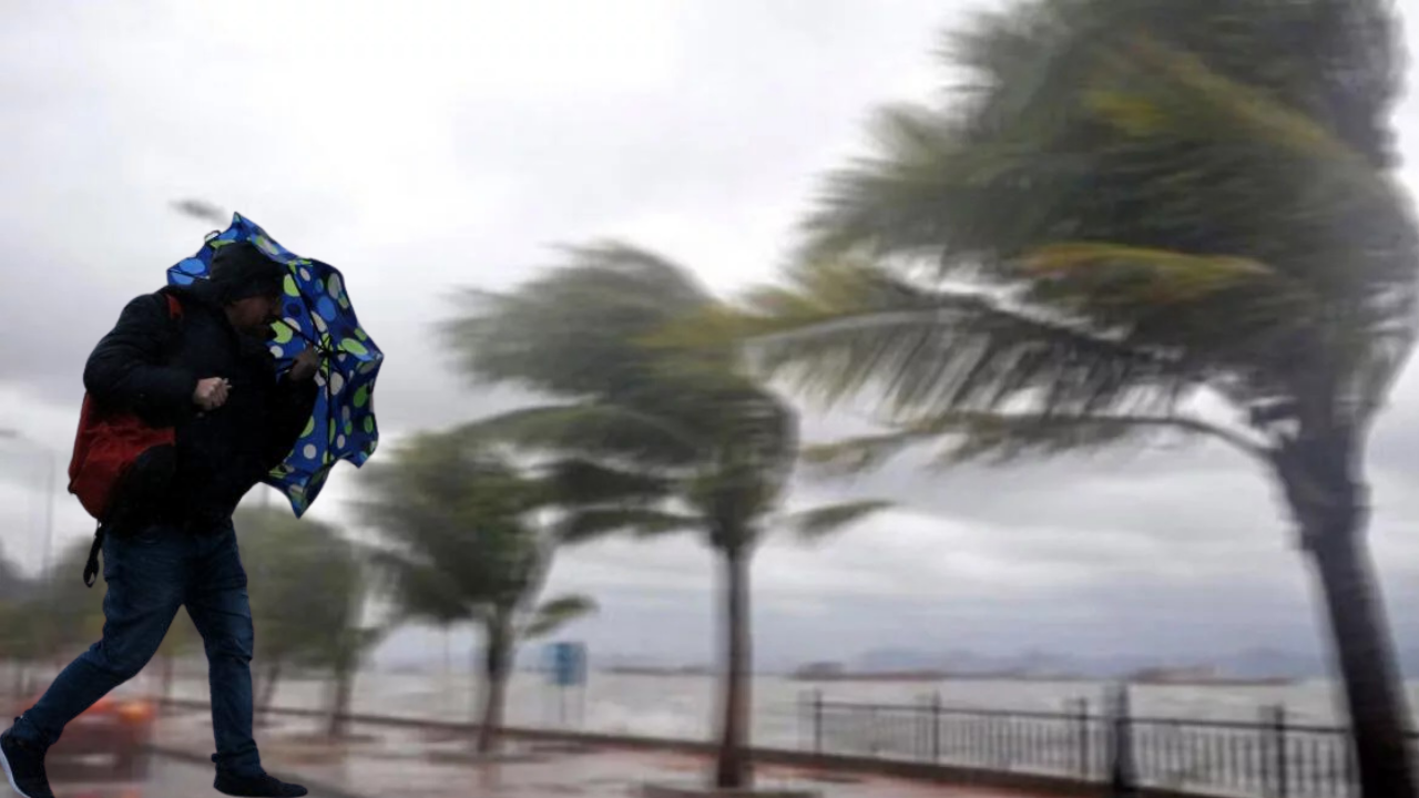Meteorolojiden İzmir'e fırtına uyarısı! Cuma gününe dikkat