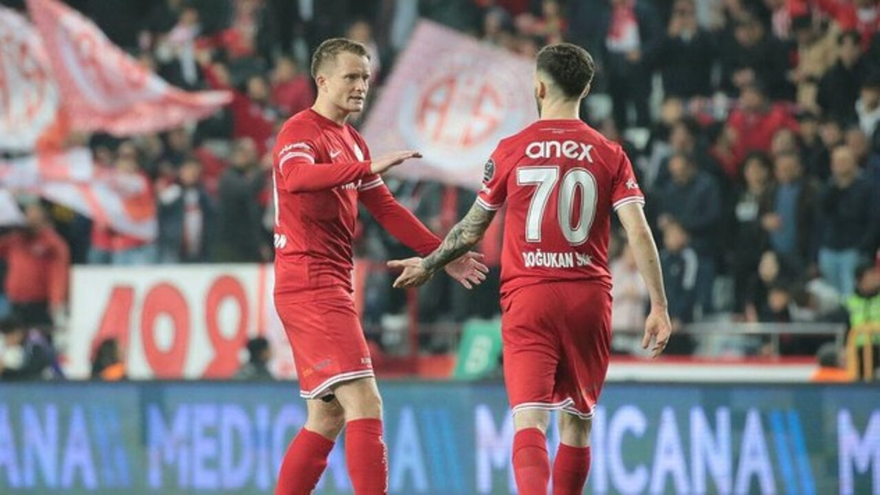 Antalyaspor 3 - 2 Ümraniyespor | Maç özeti...