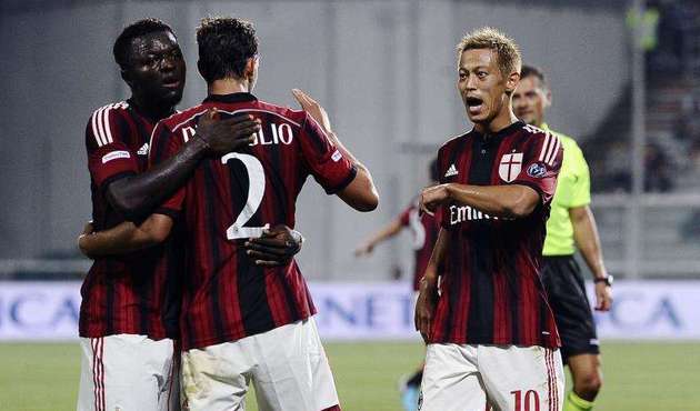 Juventus Milan'ın sağ bek oyuncusunu kadrosuna kattı!