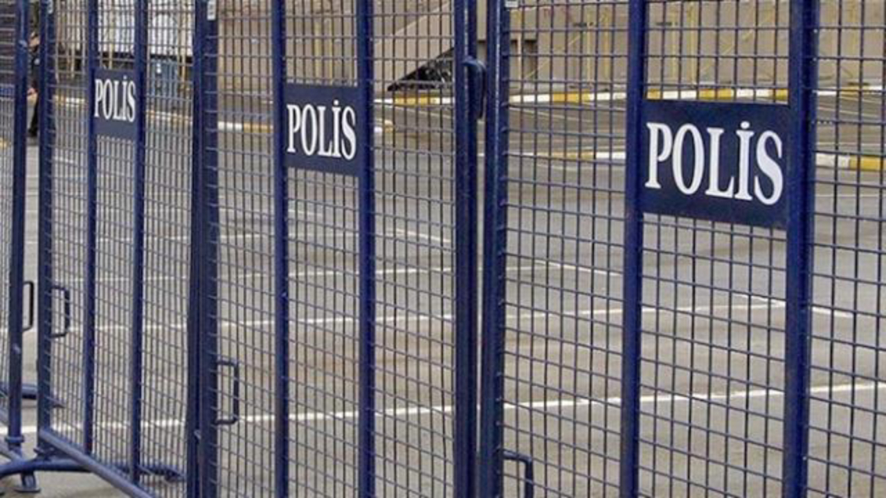 Yarından itibaren tüm etkinlikler yasak!