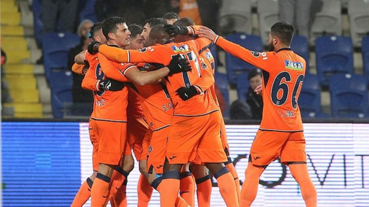 Başakşehir 2 - 0 Konyaspor | Maç özeti...