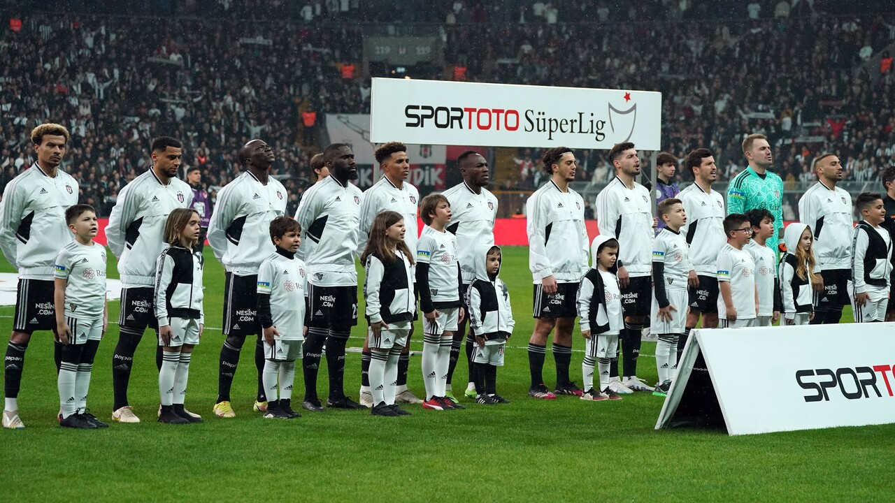 Beşiktaşlı oyuncular Alanyaspor galibiyeti sonrası şampiyonluğu konuştu!