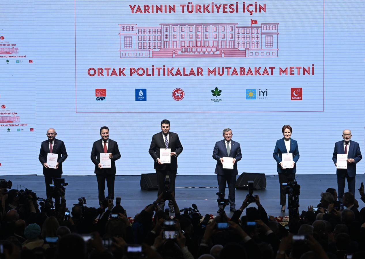 Kandil'deki terör örgütü elebaşları 6'lı masa mutabakatındaki tavizleri yeterli bulmadı