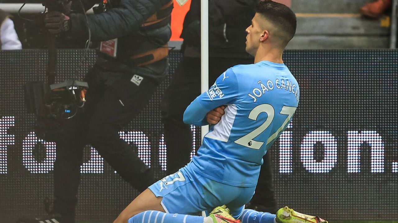 Bayern Münih, Cancelo transferini açıkladı