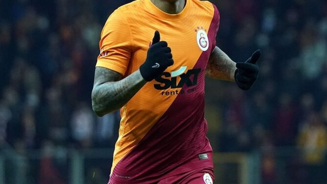 Galatasaray'da bir veda daha! Ayrılık KAP'a bildirildi....