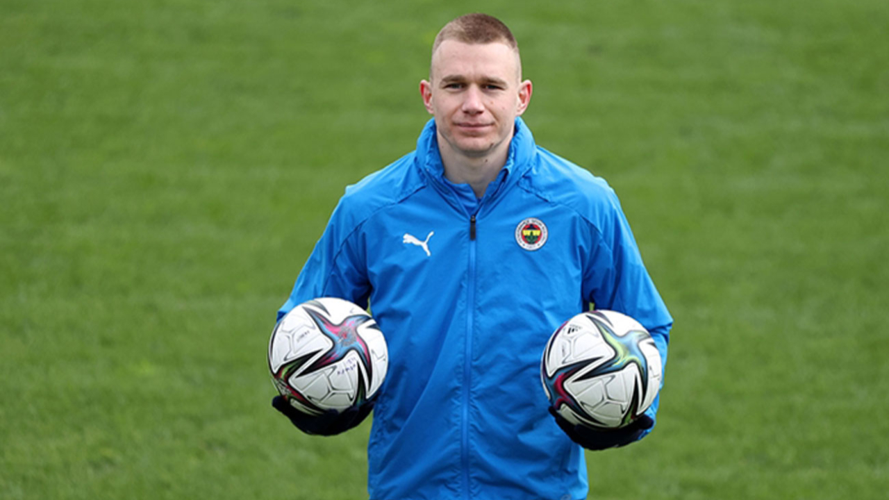 Fenerbahçe'den Attila Szalai kararı