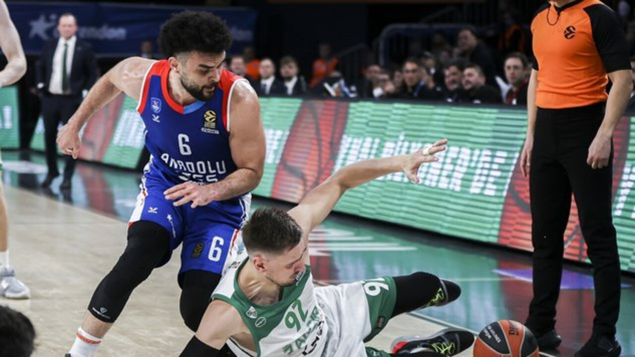 Anadolu Efes 80 - 70 Zalgiris Kaunas | Maç sonucu