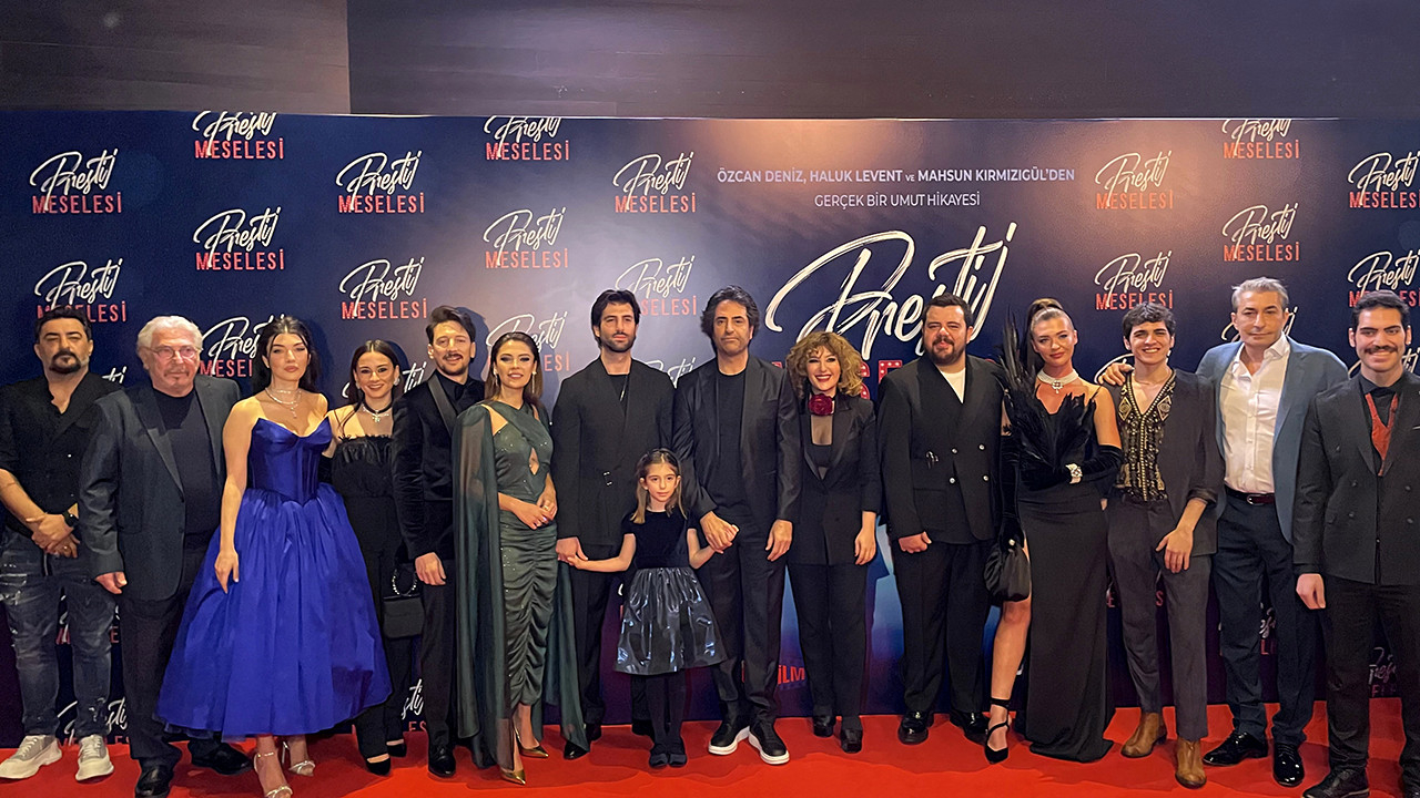Mahsun Kırmızıgül'ün yeni filmi "Prestij Meselesi"nin galası yapıldı