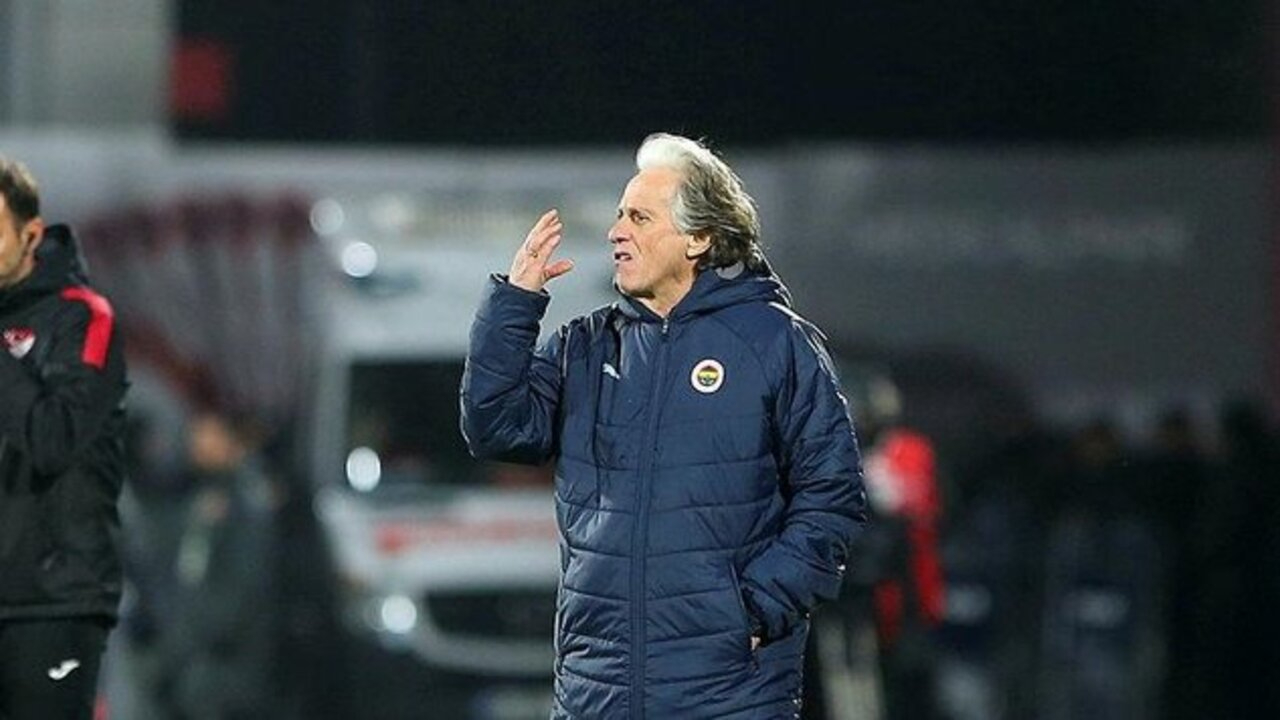 Fenerbahçe Teknik Direktörü Jorge Jesus Adana Demirspor maçı öncesi konuştu: Sıkıntı yaşadığımız anlar olabilir...