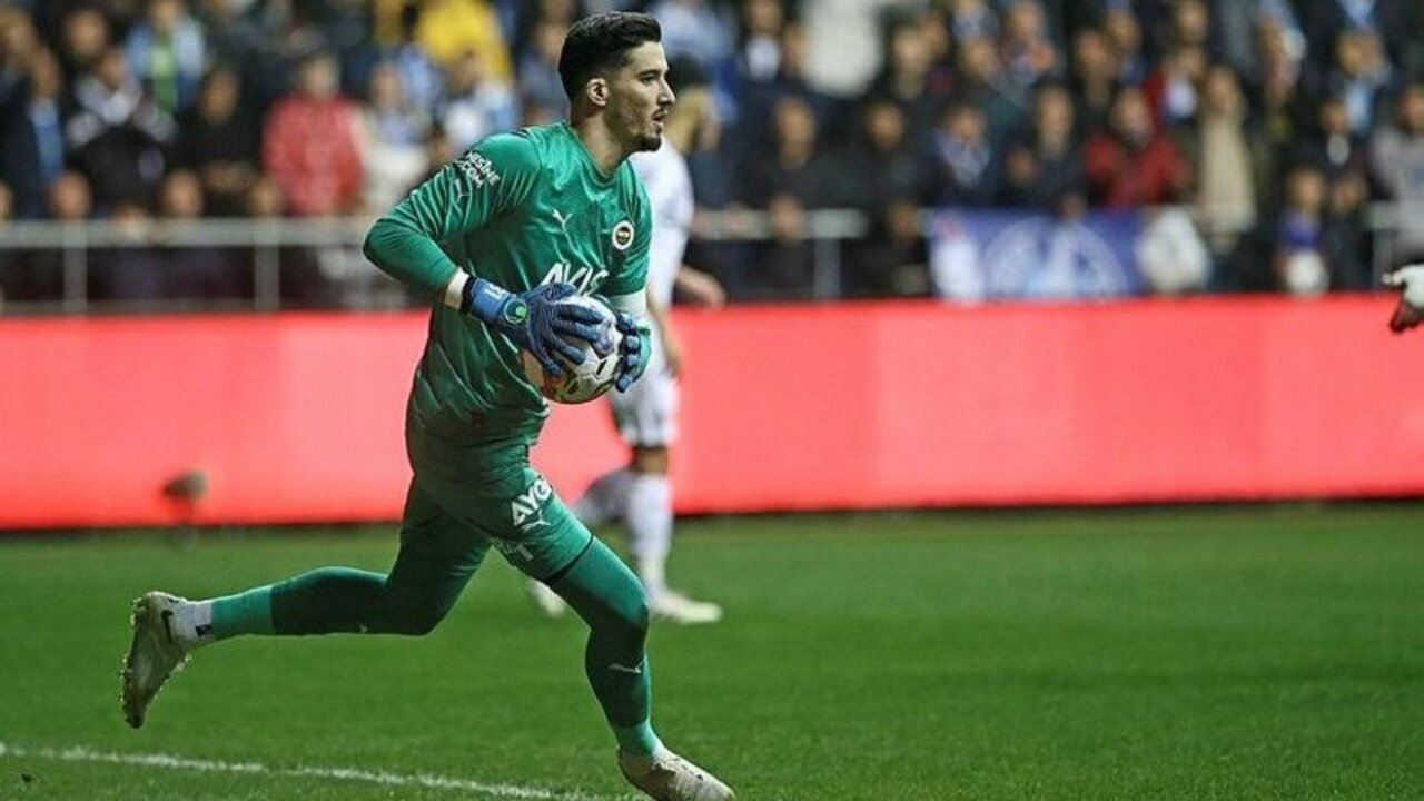 Fenerbahçe'de Altay Bayındır Adana Demirspor beraberliği sonrası konuştu: Düdük ağzına gitti ama son anda vermedi...