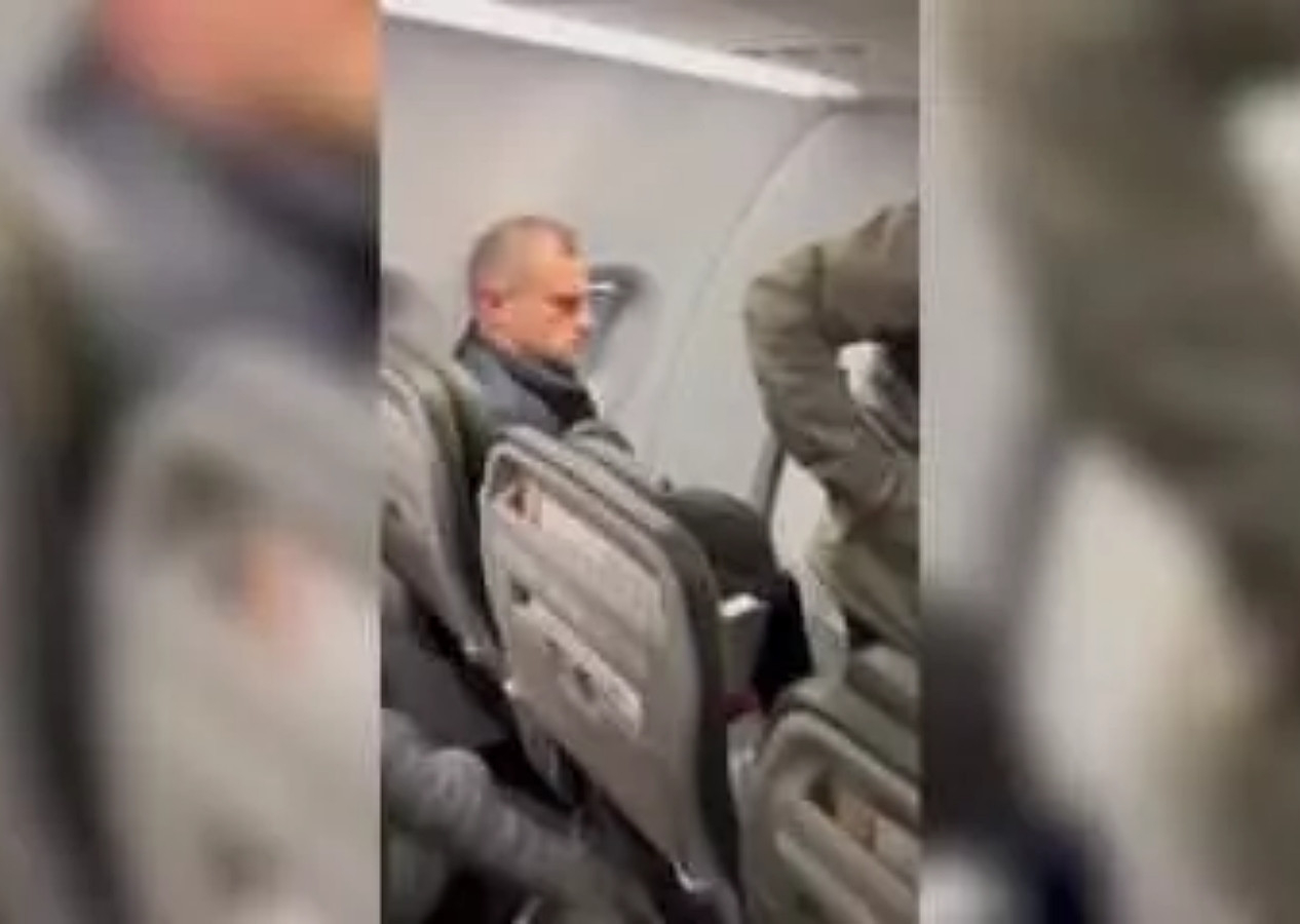 Fenerbahçe taraftarından hakeme olay tepki! Uçakta tehditler savurdu...