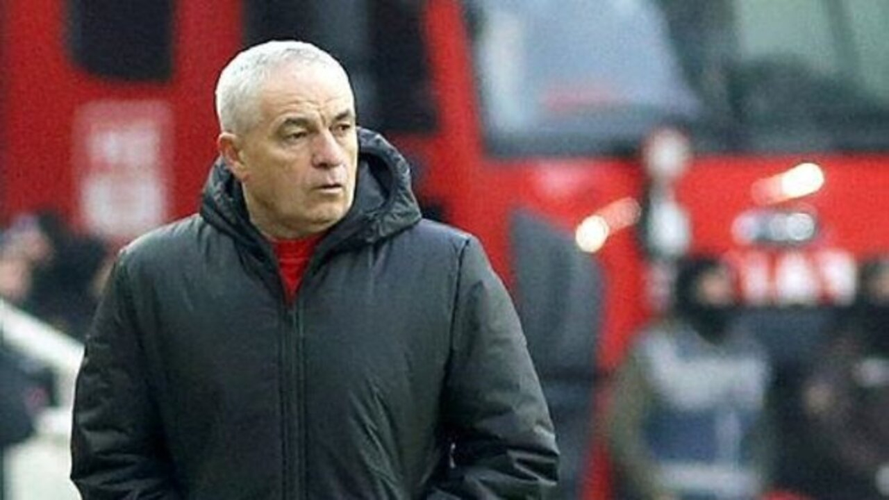 Sivasspor Teknik Direktörü Rıza Çalımbay Beşiktaş galibiyetini değerlendirdi: Buna çok ihtiyacımız vardı...