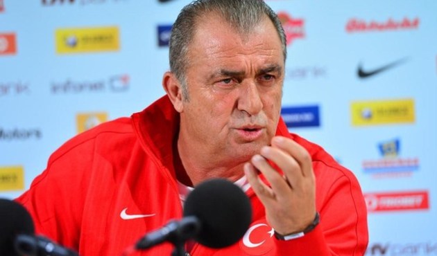 Fatih Terim'e istifa çağrısı: Gururunuzla bırakın