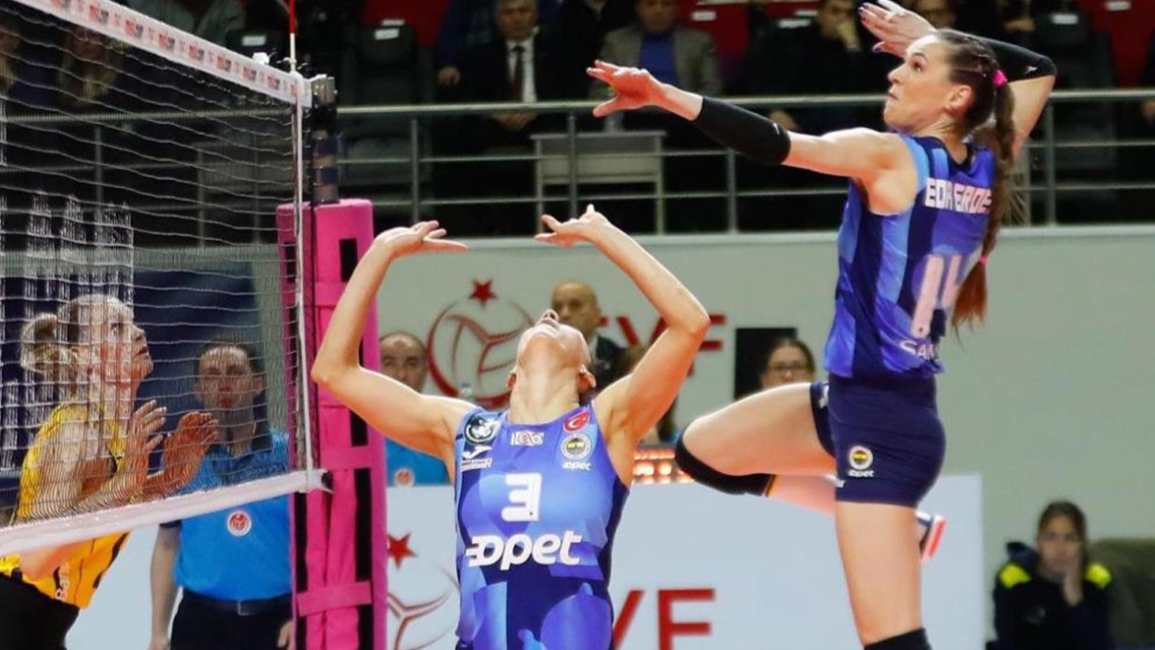 Fenerbahçe Opet set vermedi