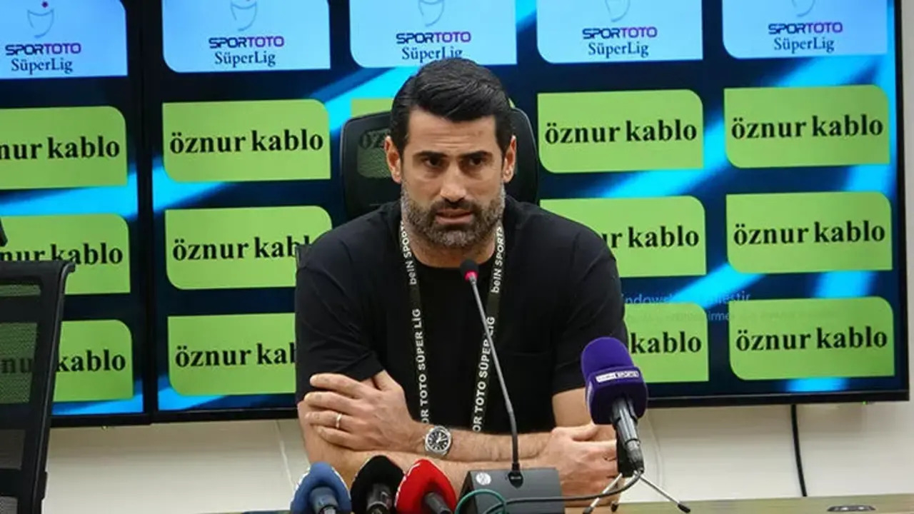 Hatayspor Teknik Direktörü Volkan Demirel Kaımspaşa galibiyeti sonrası konuştu: Türk futbolu art niyetli insanlar olunca gelişmez....