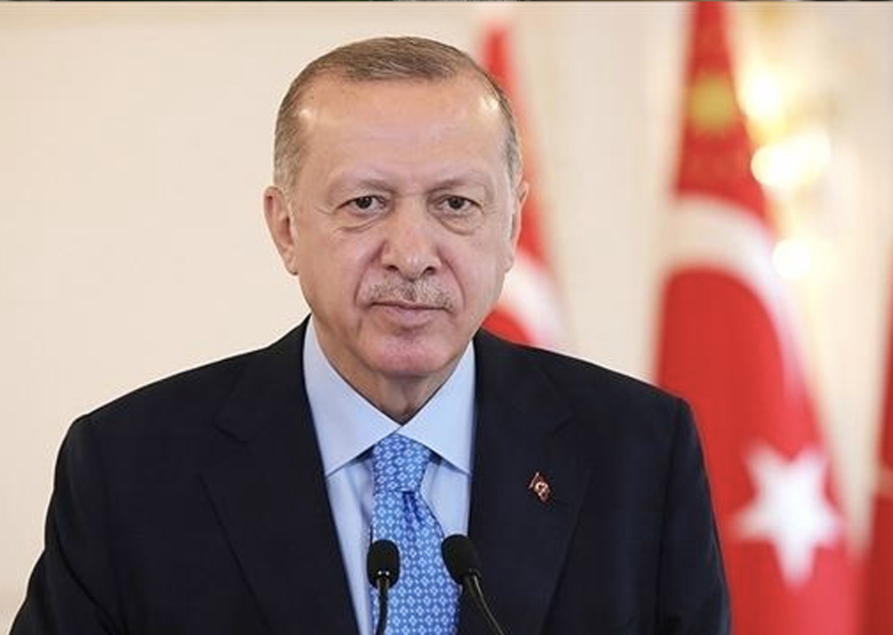 Erdoğan'dan Babacan ve Davutoğlu'na tepki: Biraz daha ileri giderse...