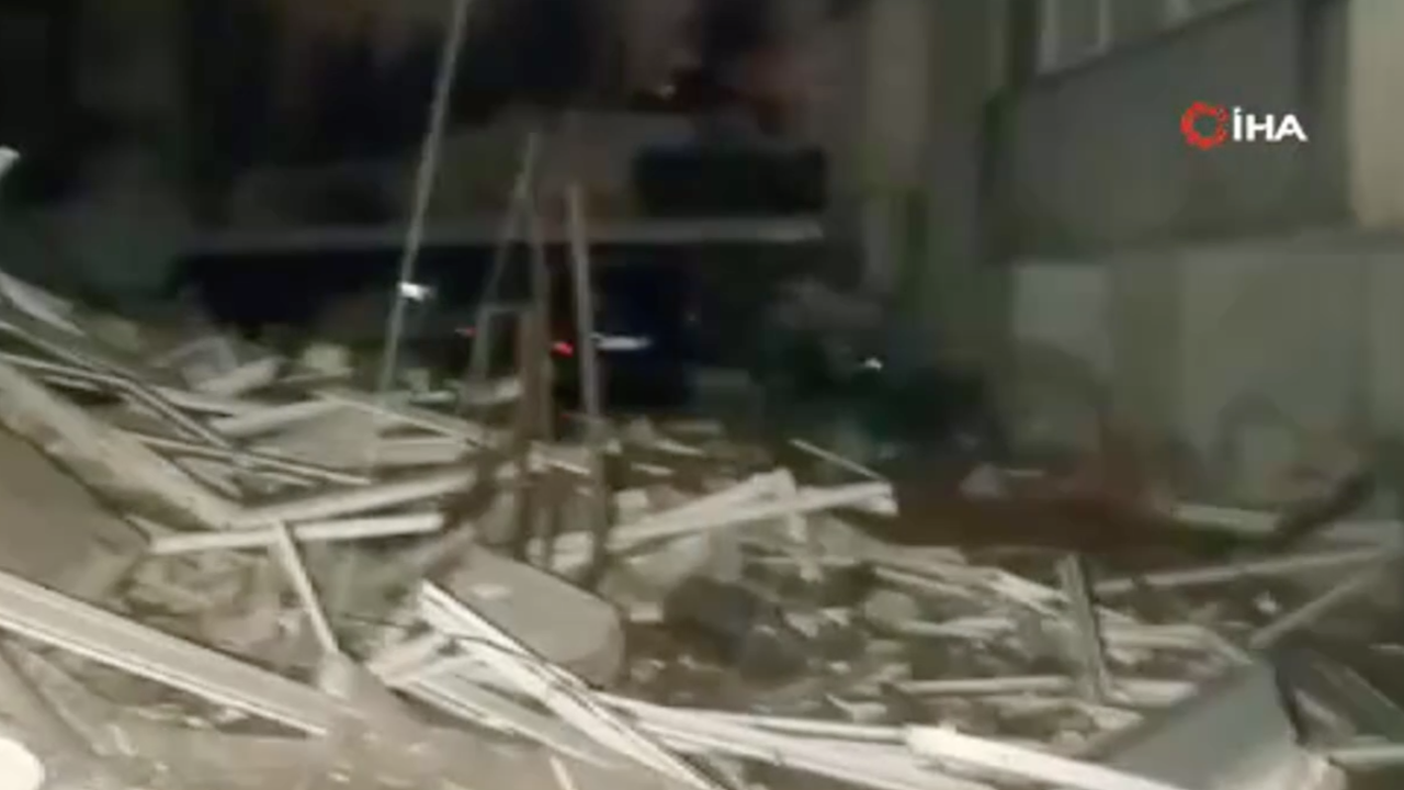 Kahramanmaraş Pazarcık 7.4 şiddetindeki deprem anı kamerada!