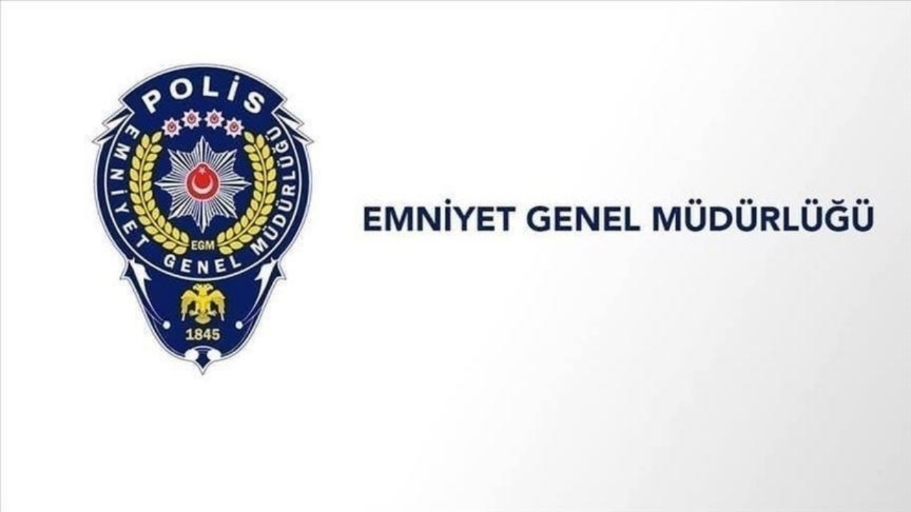EGM'den deprem açıklaması: Sosyal medyadan yardım çağrısında bulunan vatandaşlar için ekipler kuruldu