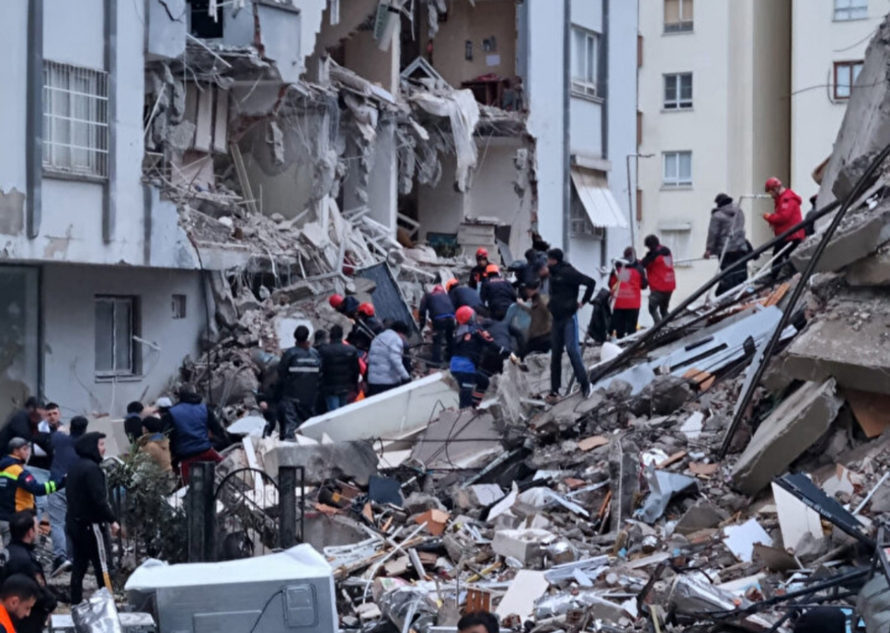10 ilde yıkıma yol açtı! Kahramanmaraş'taki 7,4'lük depremin boyutu gün ağarınca ortaya çıktı!