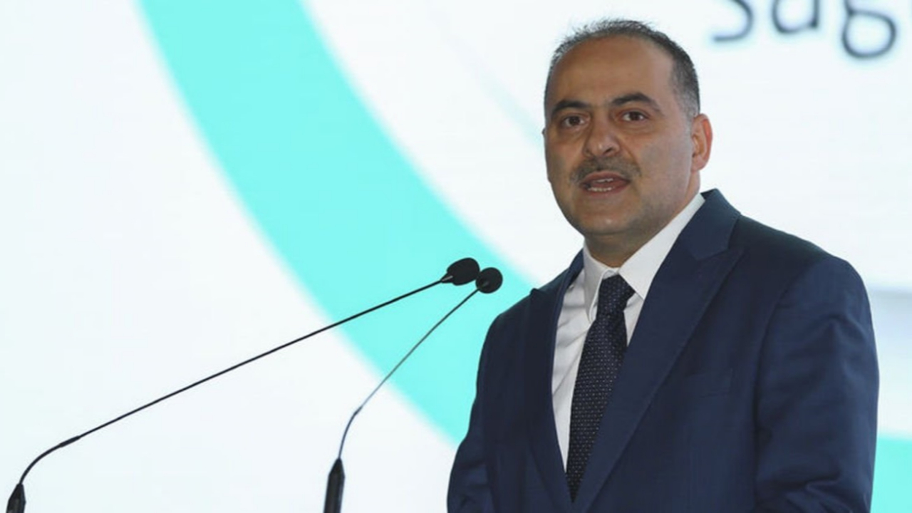 Bakan Yardımcısı Sayan'dan deprem açıklaması: Talimat verildi, deprem bölgesindeki vatandaşlara ücretsiz konuşma ve internet yüklendi