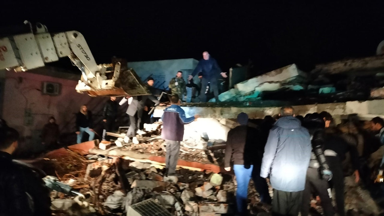 Osmaniye Valisi Erdinç Yılmaz: 34 bina yıkıldı, 5 kişi hayatını kaybetti