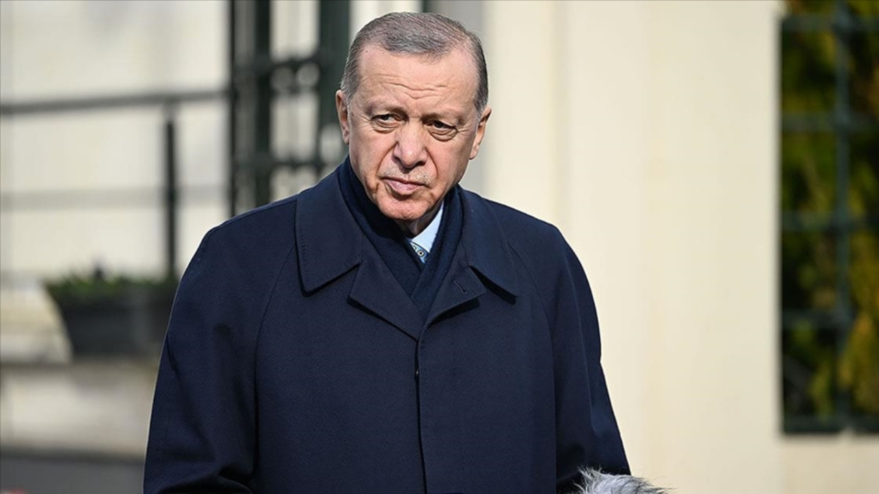 Cumhurbaşkanı Erdoğan AFAD Başkanlığı'nda! Depremle ilgili bilgi alıyor...