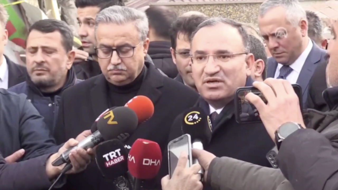 Bakan Bozdağ Diyarbakır'da! "Provokatif paylaşımlara karşı duyarlı olalım"