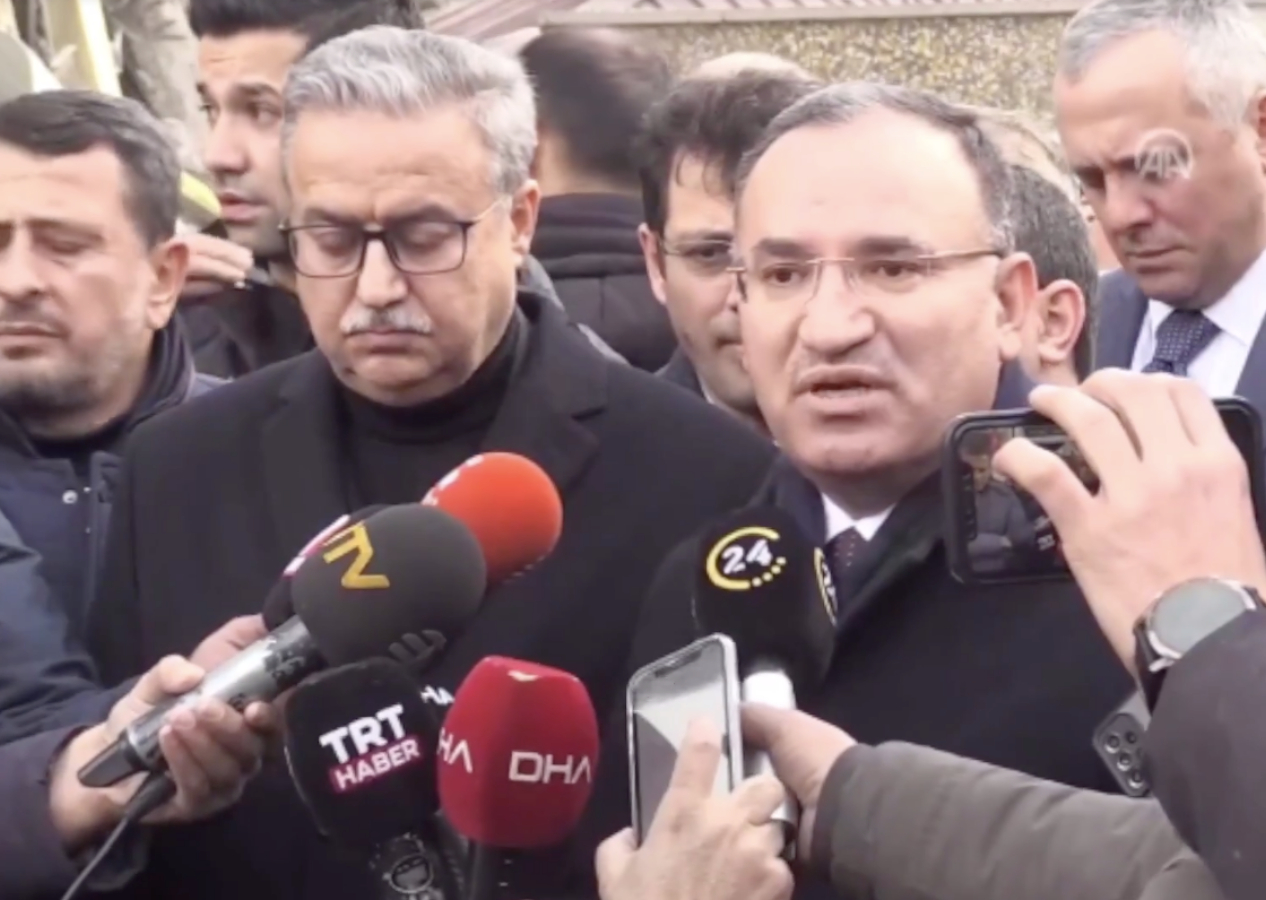 Bakan Bozdağ Diyarbakır'da! "Provokatif paylaşımlara karşı duyarlı olalım"