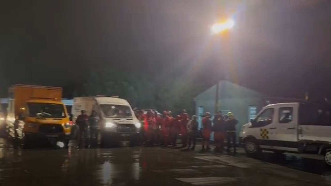 TSK 'hava yardım koridoru' oluşturdu! 37 araç gece boyu devredeydi