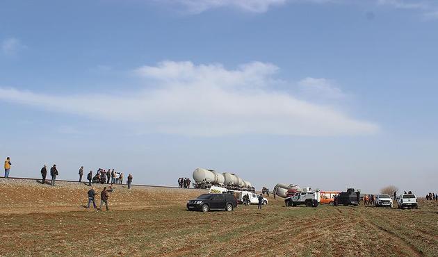 Osmaniye'de patlama! PKK'lılar yük trenine saldırdı