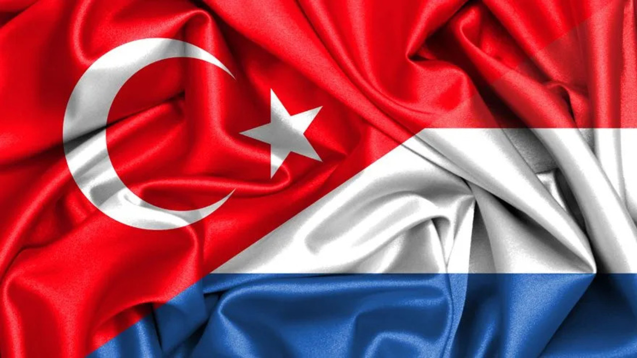 Hollanda Futbol Federasyonu duyurdu! Türkiye için saygı duruşu...
