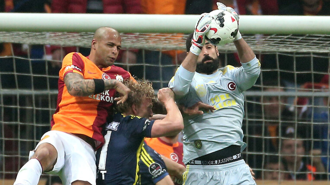 Felipe Melo'dan Volkan Demirel'e destek mesajı