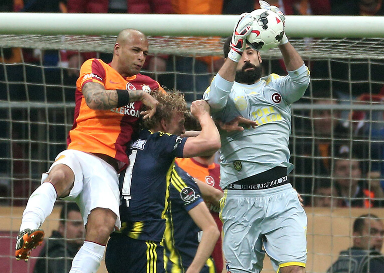 Felipe Melo'dan Volkan Demirel'e destek mesajı