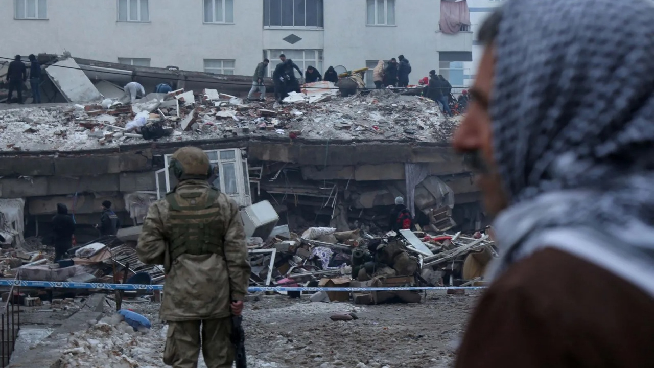 Deprem bölgesinde 117 artçı deprem! Kandilli Rasathaesi, AFAD verileriyle bugün meydana gelen depremler