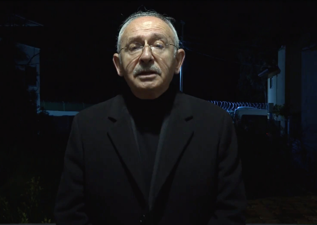 Skandal sözler... Millet enkaz altında, görevliler ve vatandaş koşturuyor ama Kılıçdaroğlu bölgede siyaset yapıyor...