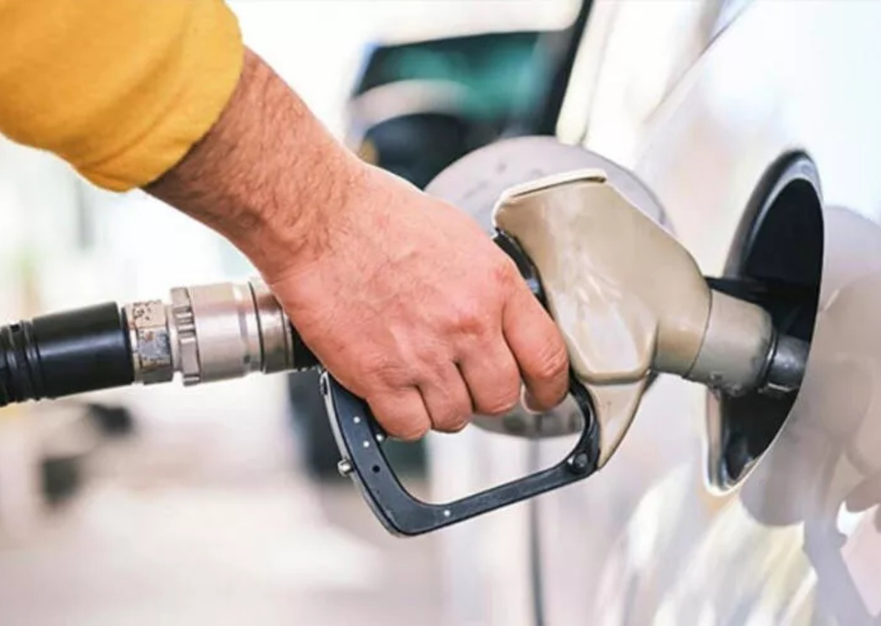 Benzine ve motorine indirim! İndirim depremin etkilediği bölgelerde bugünden başlayacak