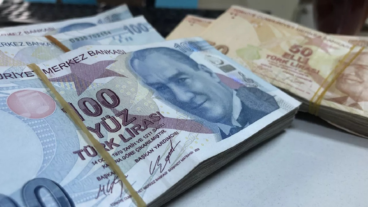 Emeklilerin nakit ihtiyacı tarih oldu! İşte 300 bin TL’lik destek
