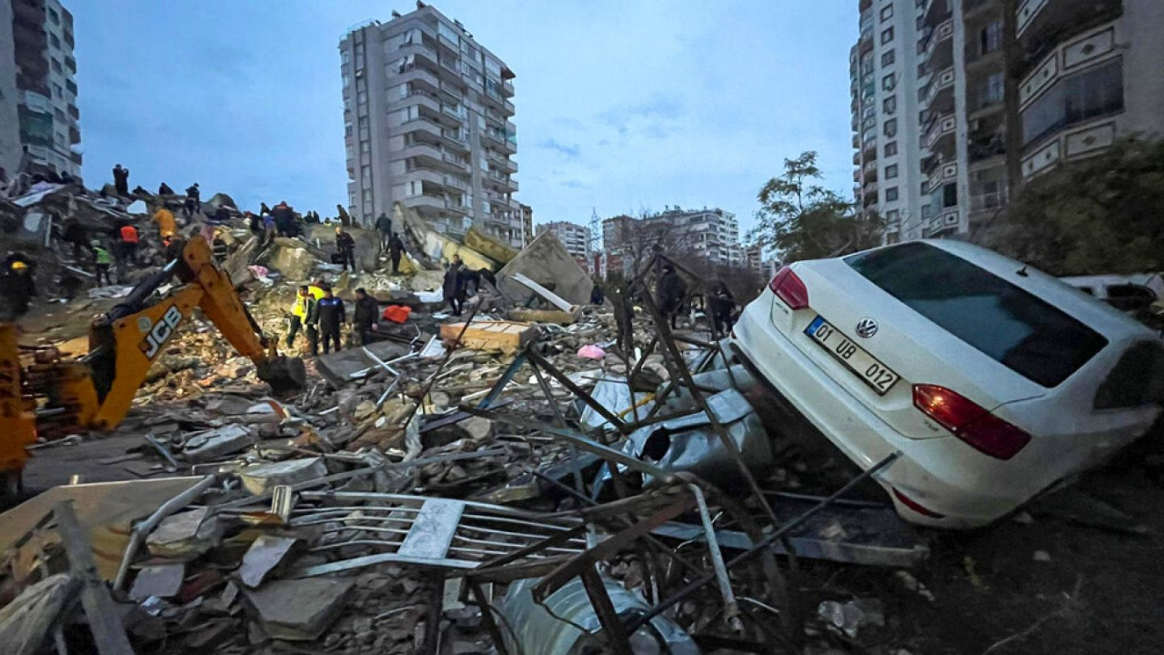 Dünyaca ünlü uzmanlar deprem için 'En ölümcül deprem' dedi ve altını çizdi: Aylarca devam edecek!