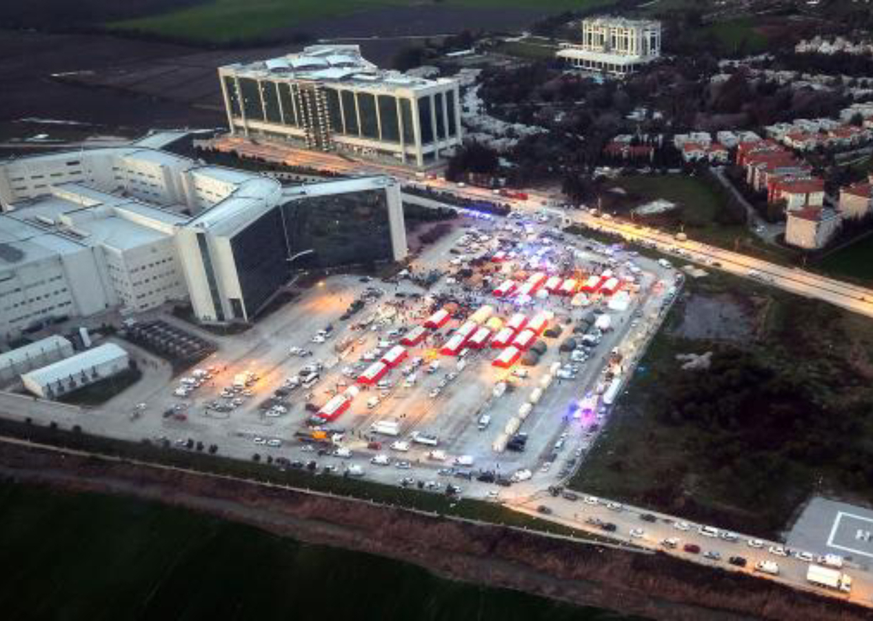 Jandarma 10 ilde tahliye noktaları oluşturdu