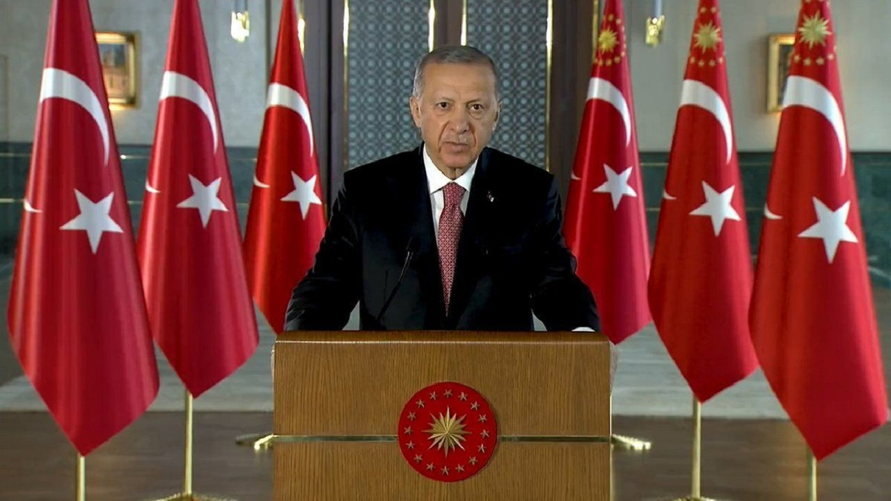 Cumhurbaşkanı Erdoğan duyurdu: 1 hafta milli yas