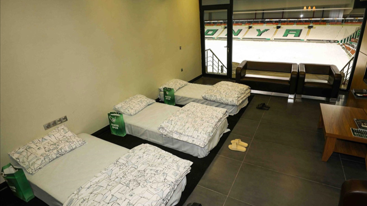 Konyaspor depremzedeleri stadyumda ağırlayacak