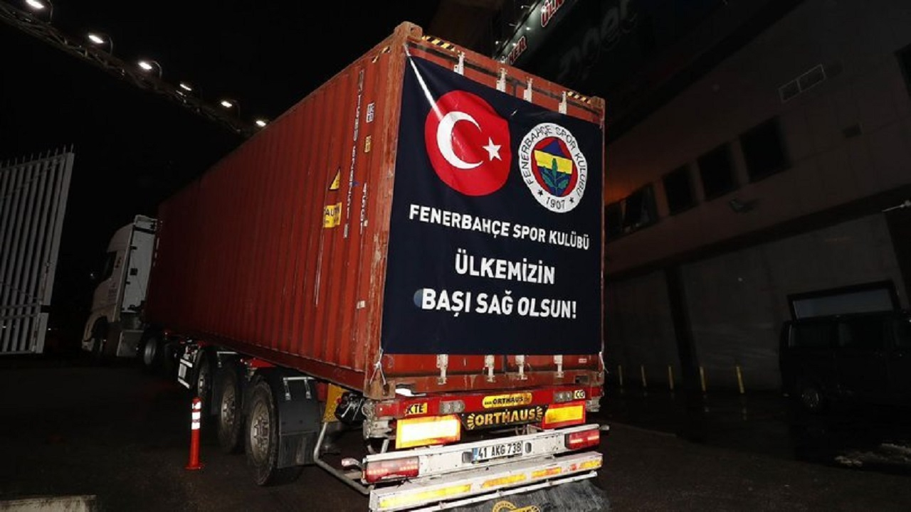 Fenerbahçe’nin deprem yardımı tırları yağmalandı denmişti; açıklama gecikmedi! İşte olayın arka perdesi