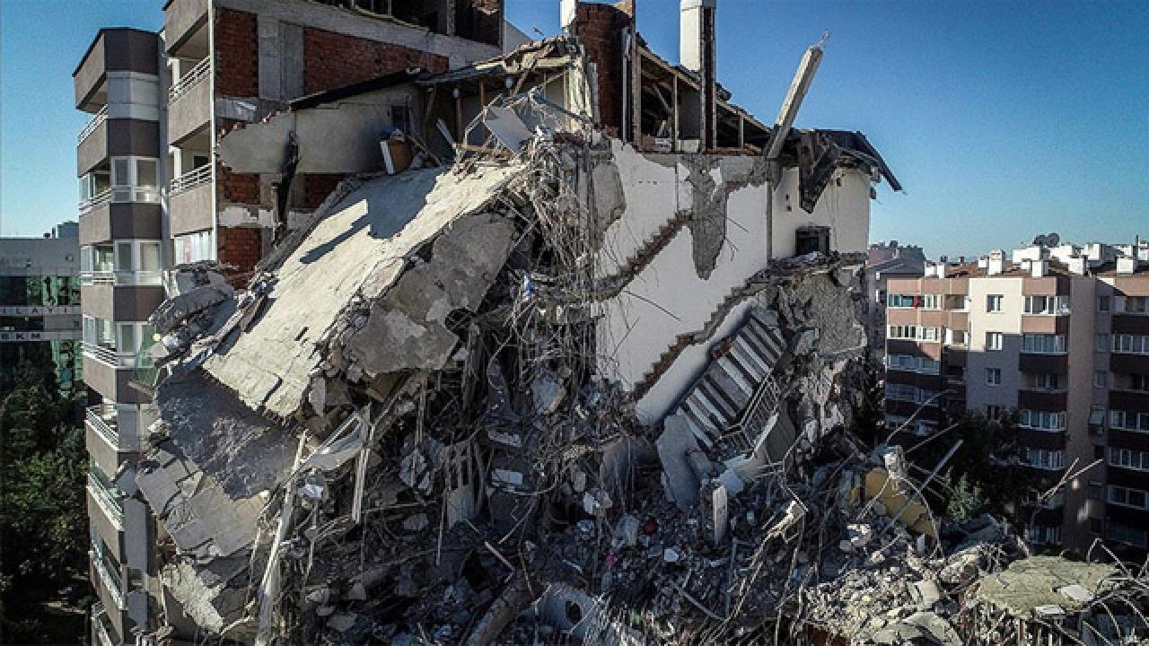 Üç günde 12 TIR ulaştı! İstanbul Sanayi Odası ihtiyaç listesi bekliyor