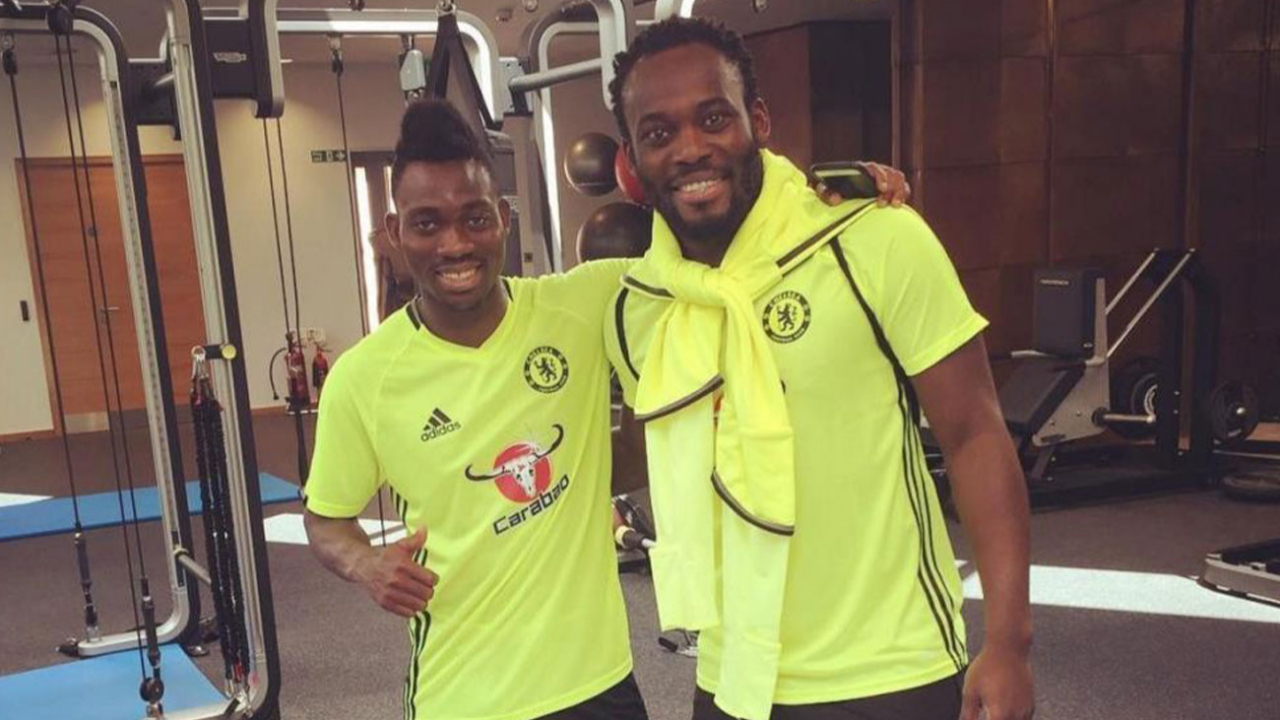Essien'den Christian Atsu mesajı: Dua ediyorum