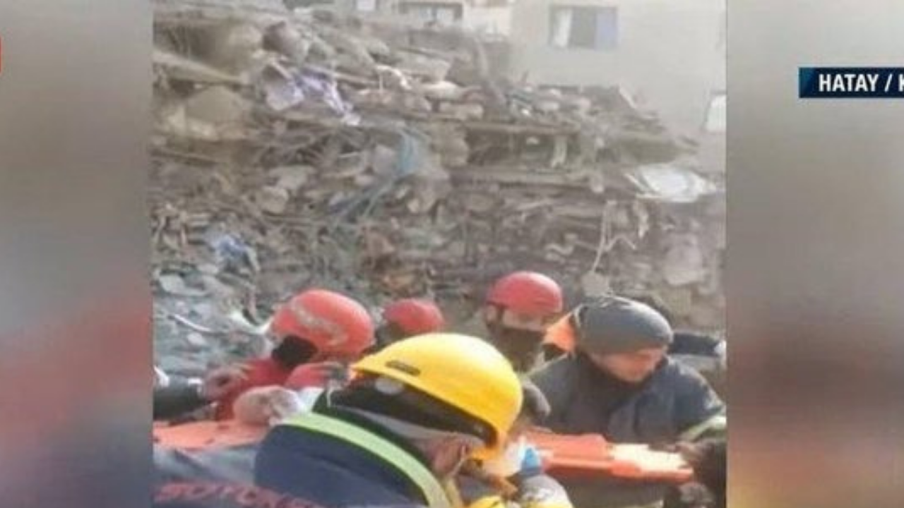 Yeni mucize Hatay'dan geldi! 129 saat sonra 2 aylık bebek kurtarıldı